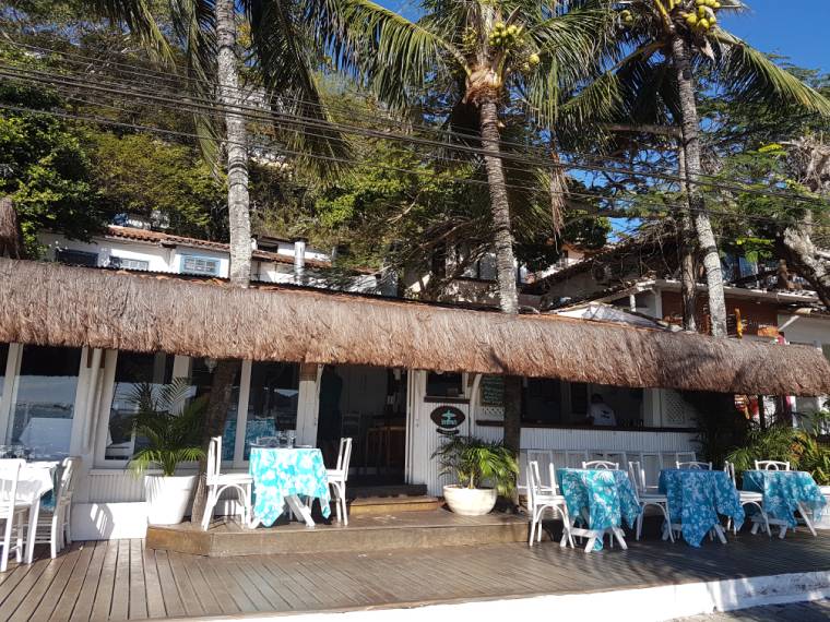 Onde comer em Búzios bares e restaurantes para aproveitar a